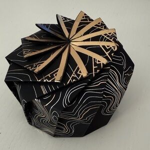 Citrus Yao Shampoo - Black and White